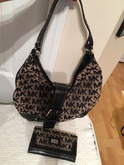 Authentic Michael Kors purse and wallet
