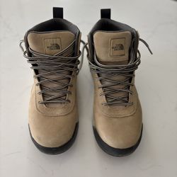 North Face Men’s Larimer Boots 9.5 *No Haggling**