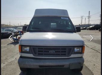2003 FORD Econoline