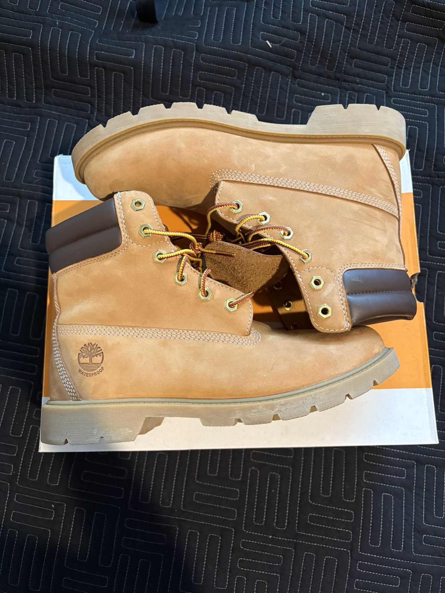 Timberlands barley Worn just Got Them They Fit Small