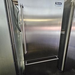 36" VIKING BUILT IN BOTTOM FREEZER STAINLESS STEEL 