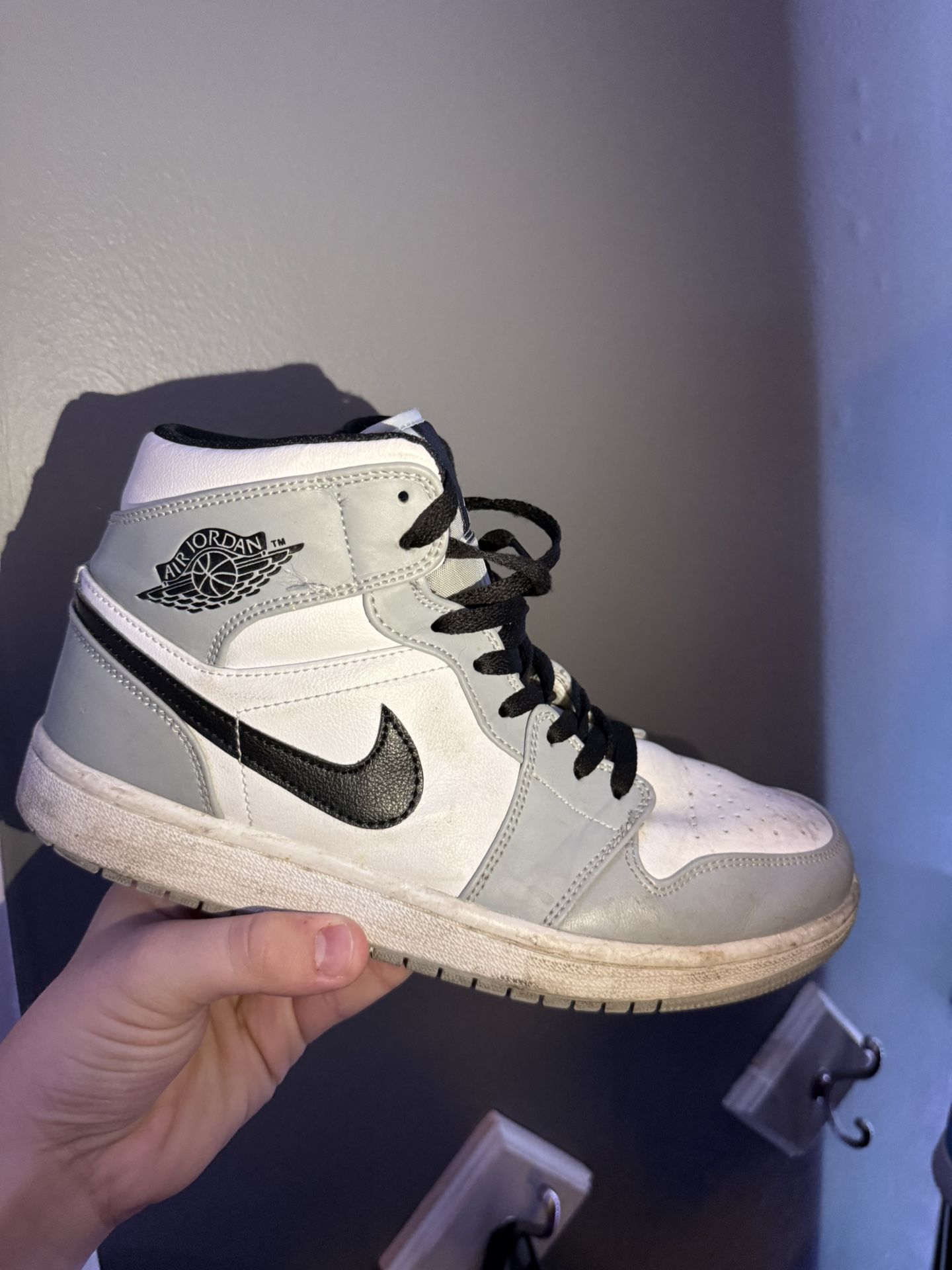 Jordan 1 Mid, GREY