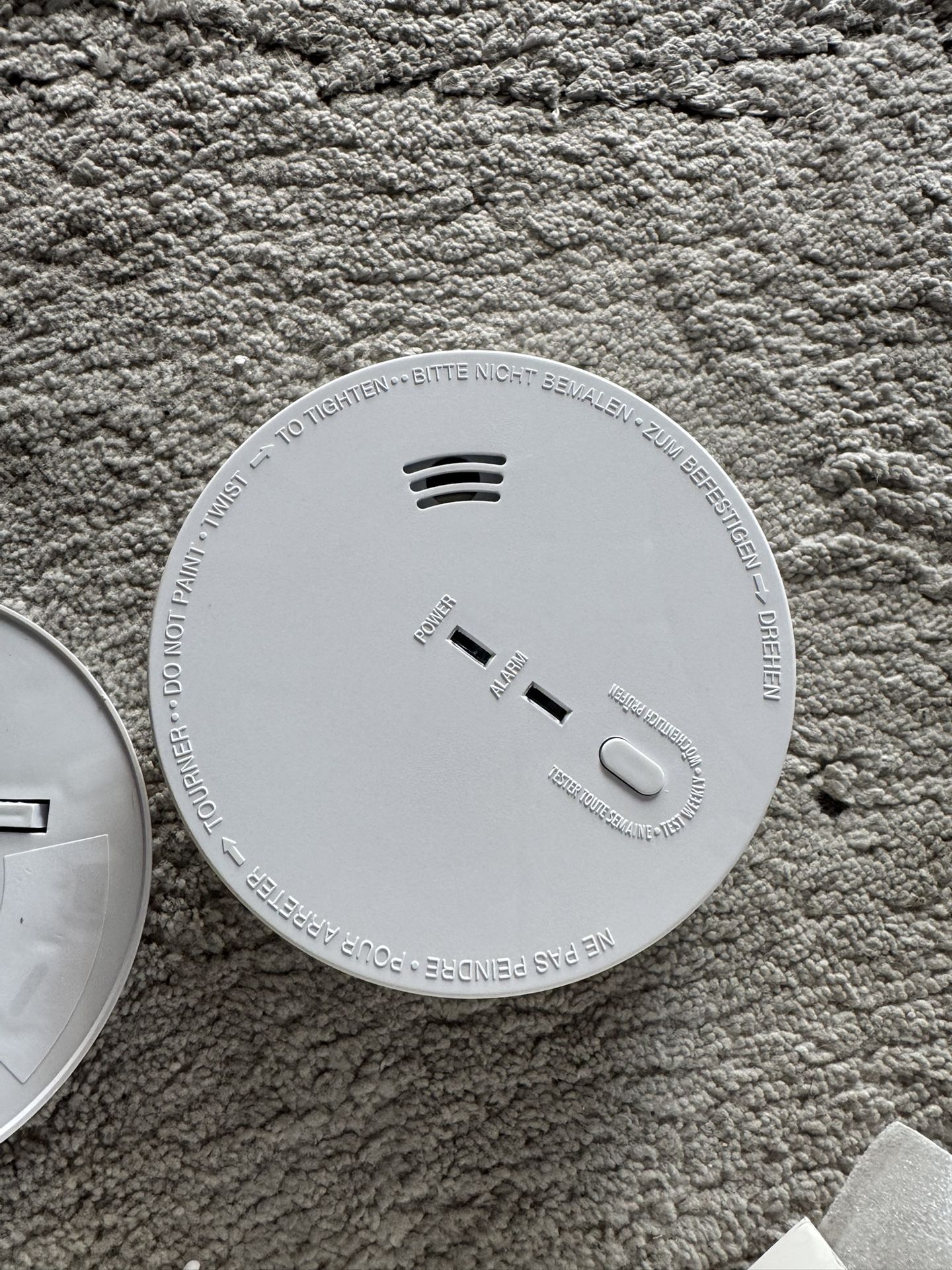 (6) Smoke & Carbon Monoxide Detectors