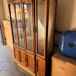 Huffman-Koos China Cabinet 