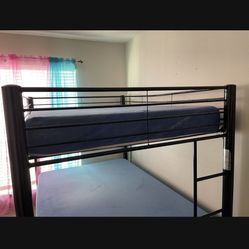 Full Size Bunk Bed 