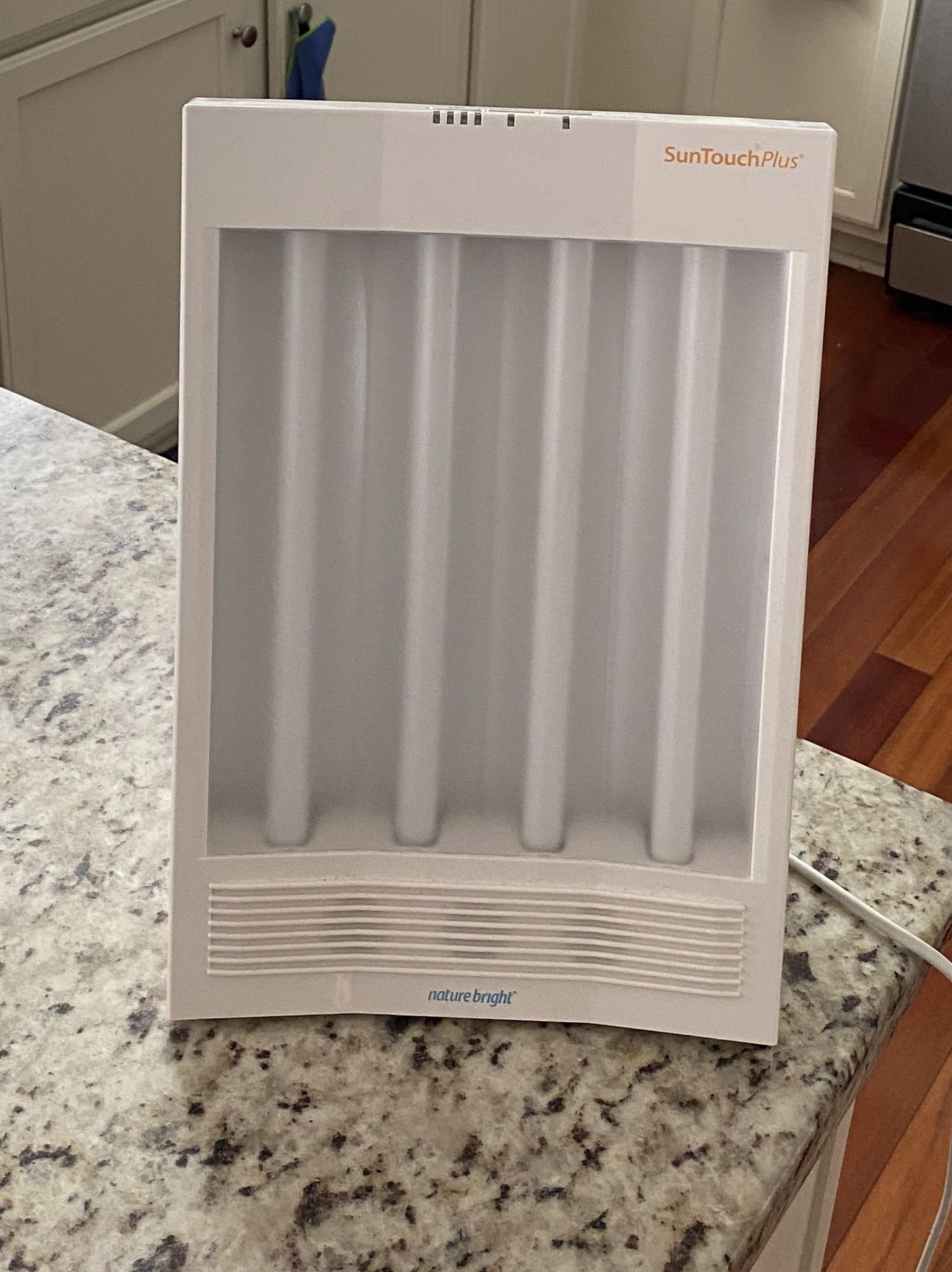 Nature Bright SunTouch Plus light lamp