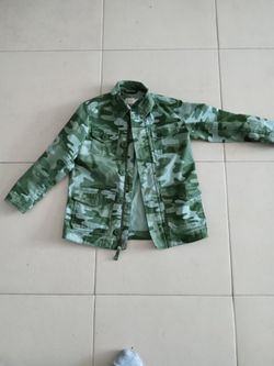 Boys Camouflage Jacket Size 5