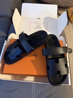 Hermes black sandle size 10.5 men