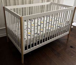 Selling a baby crib