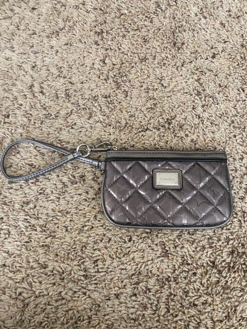 Small Colvin Klein Wallet