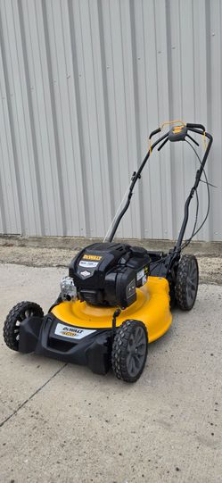 21 in. 163cc Briggs and Stratton 725Exi Engine Rear Wheel Drive 3-in-1 Gas Self Propelled Walk Behind Lawn Mower