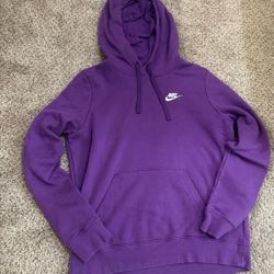 Purple Nike Sweatshirt 