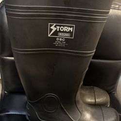 Stormbound steel toe rubber boots