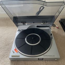 MCS Linear Tracking Audiophile Turntable