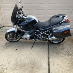 BMW R1200R