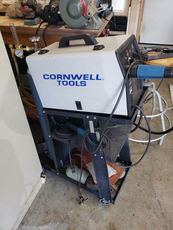 Cornwell tools mig welder 135 for Sale in Vancouver, WA OfferUp