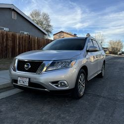 2016 Nissan Pathfinder