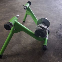 Indoors Bike Trainer