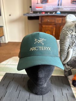 Arc'teryx Trucker Hat