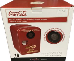 Koolatron Coca-Cola 4L Portable Cooler/Warmer with Bluetooth Speaker AC/DC Power