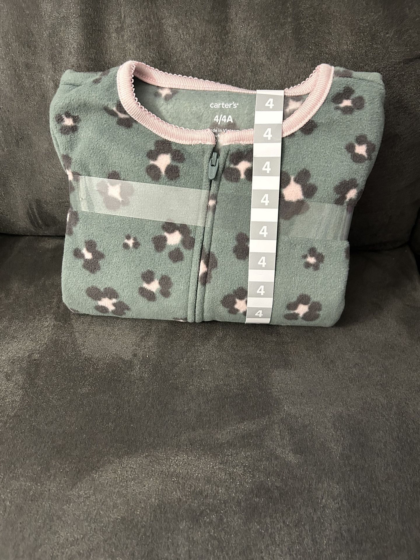 Size 4 (Carters) Lease Zip Up Pjs
