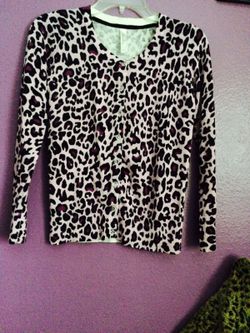 Purple cheetah size L button up cardigan Euc