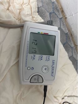 Blood pressure monitor