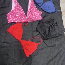 Swimsuits! Approximately 10 Pieces of swimsuits (Small And Medium) 