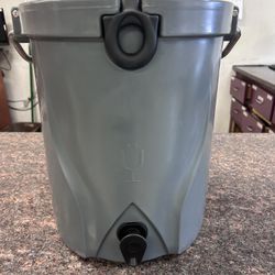 Brumade Backtrap 3 Gallon Cooler 