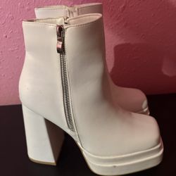 Women’s Boots