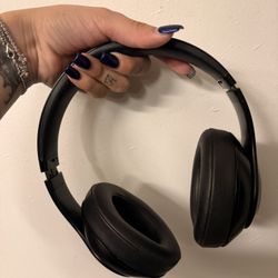 Beats Studio 3