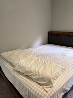 Queen-size Bed frame with Mattress