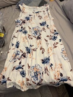 Floral dress size xl with tags