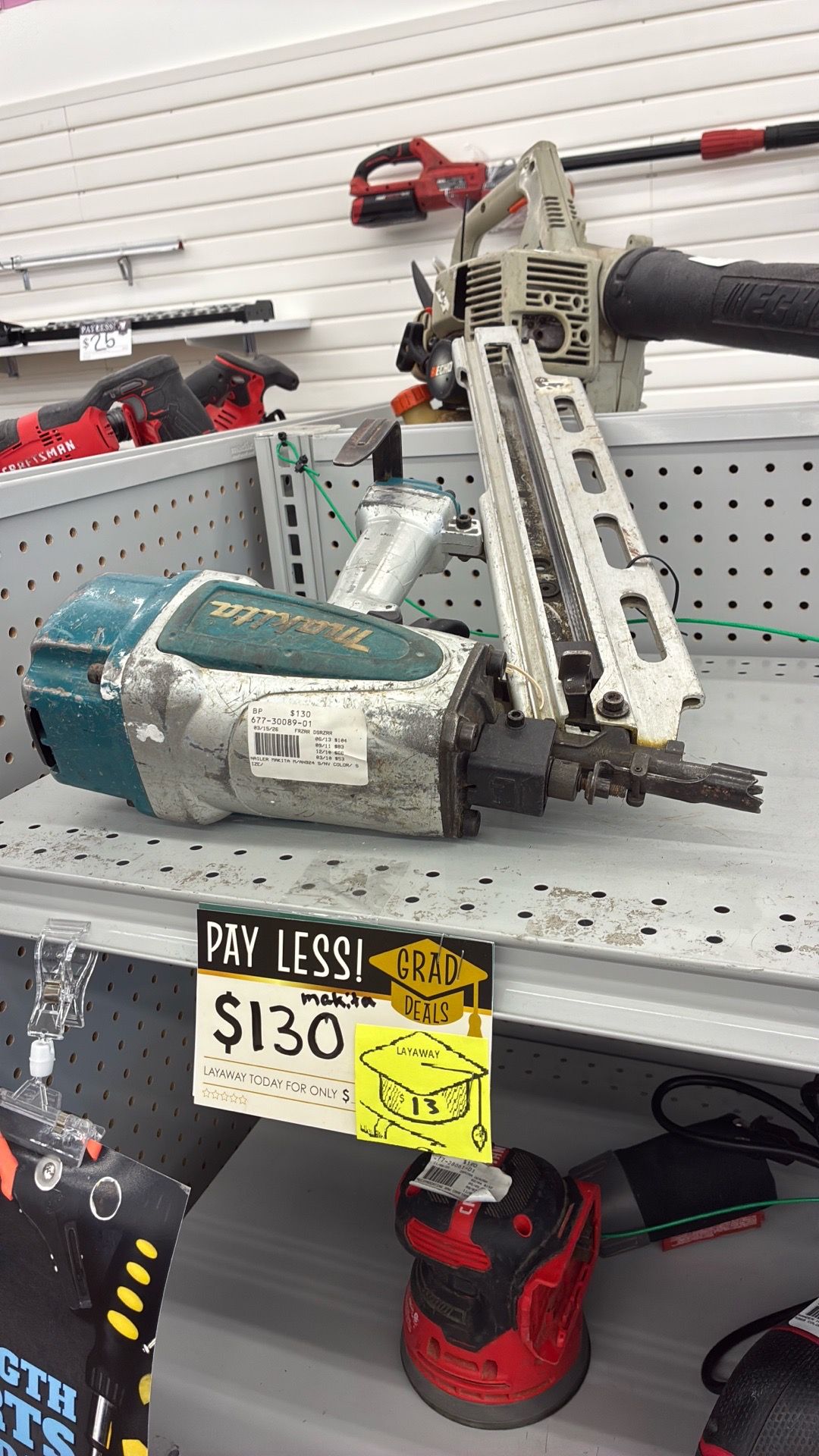 Nailer makita