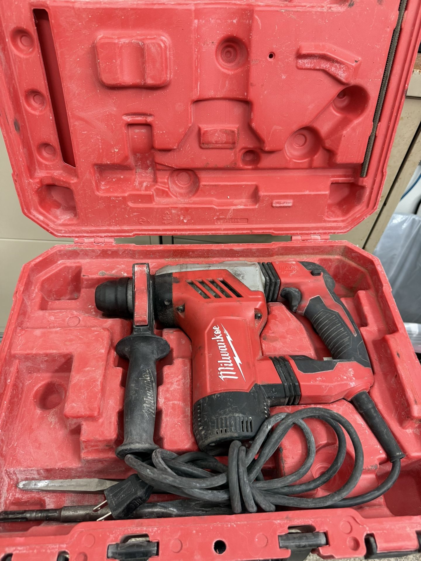 Milwaukee Rotary Hammer Drill