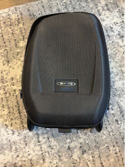 Micro Luggage - 2-in-1 Foldable Scooter Suitcase