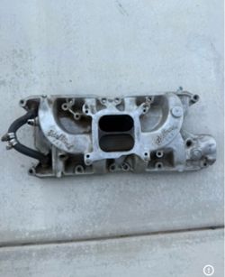 Vintage Elderbrock F4B Intake Manifold
