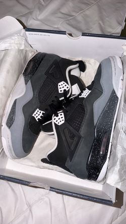 Jordan 4 size 11.5