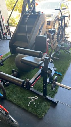GMWD Leg extension machine