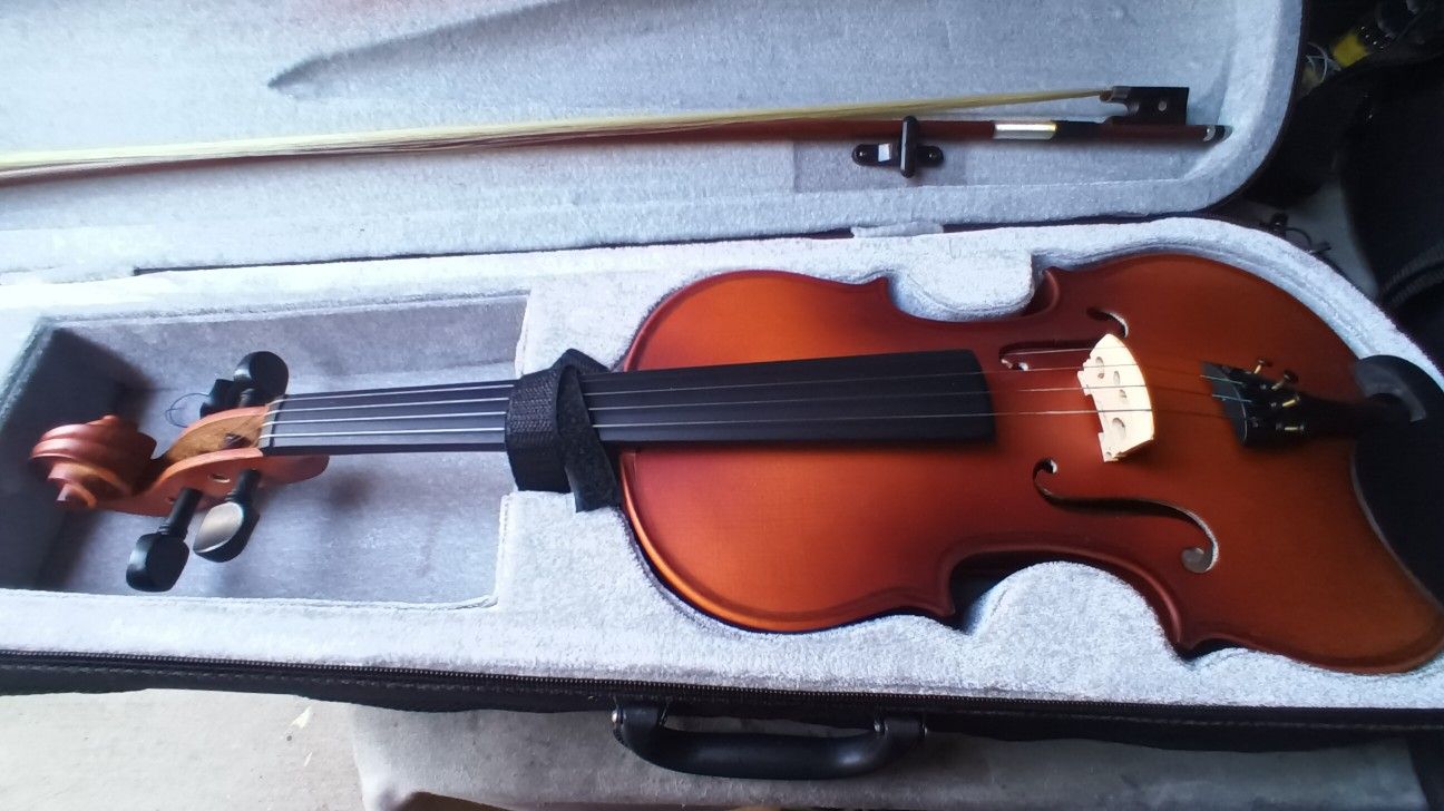 Mendini By Cecilio Violin