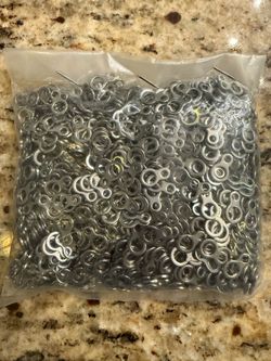 Figure 8 solid Rings
