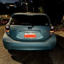 2013 Toyota Prius C