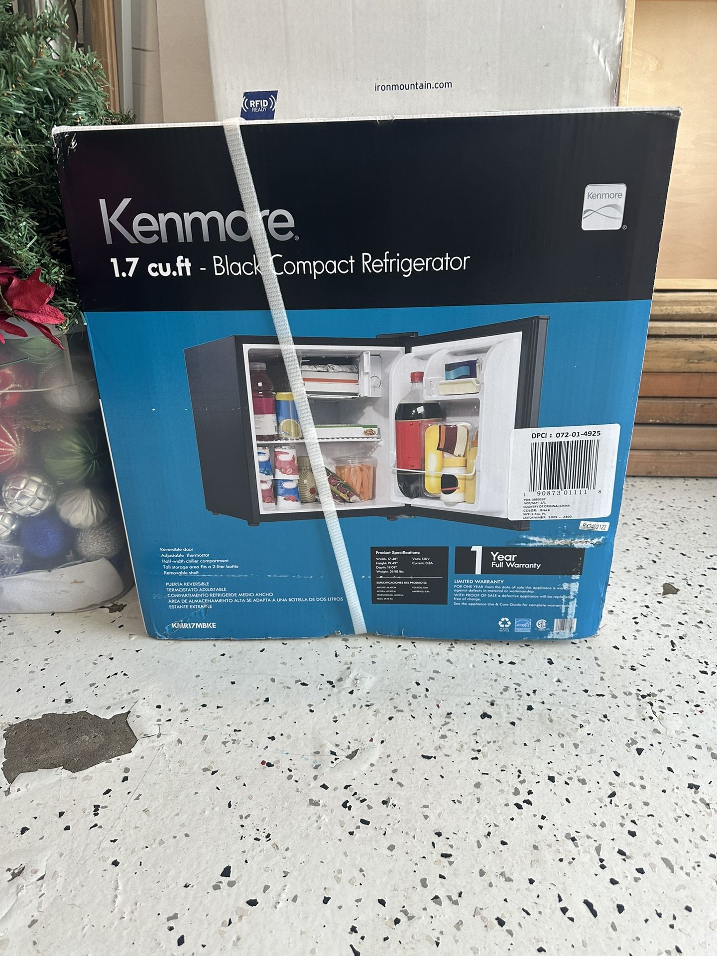 Kenmore Mini refrigerator
