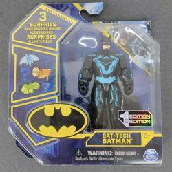 DC BAT-TECH BATMAN 4 Inch Action Figure 1st Edition 3 Surprise Accessories New