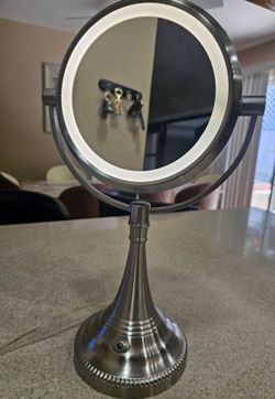 Double-Sided Round LED Vanity Mirror