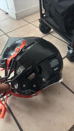 F7 football helmet