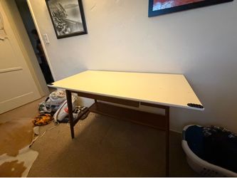 Wooden desk with drawers + free rolling chair