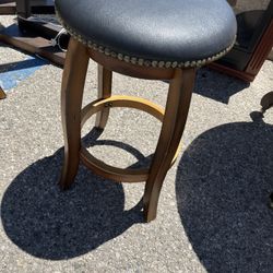Swivel Stools