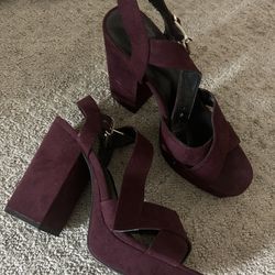 Size 10 Women’s Heels 