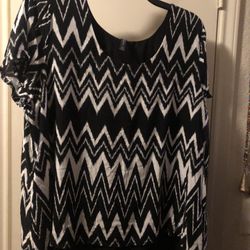 Pretty 2x Chevron Design Top